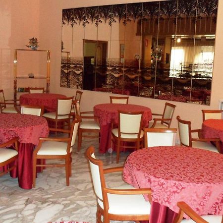 Hotel Reali Chianciano Terme Dış mekan fotoğraf
