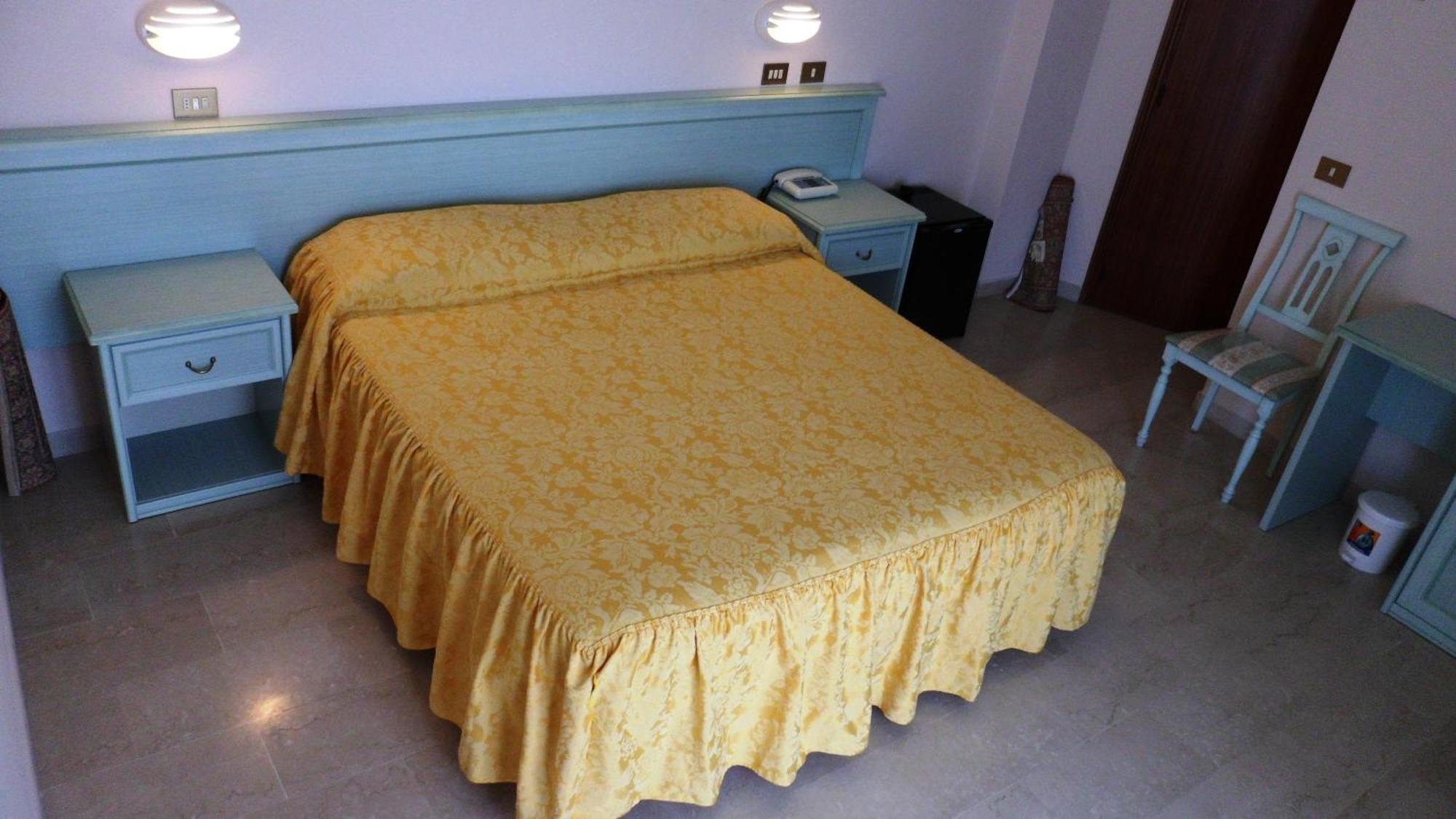 Hotel Reali Chianciano Terme Dış mekan fotoğraf